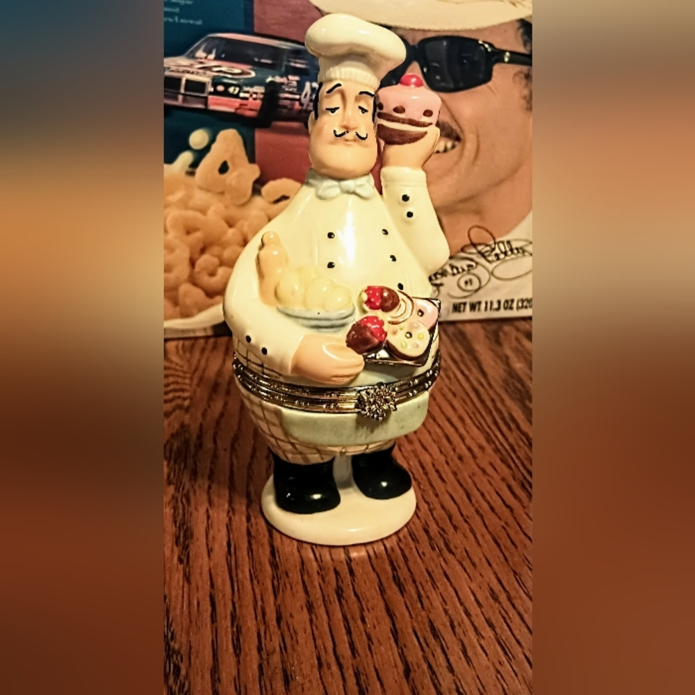 Fat Chef Cooking Club of America Collection Figurine